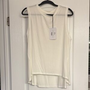 Zyia White Flex Flow Tank Top